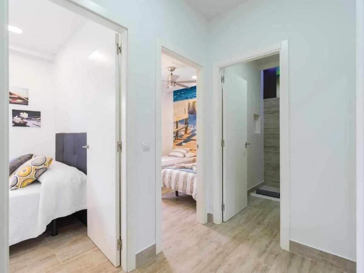 Villa Fragata Independiente Y Privada Triquivijate 0*,